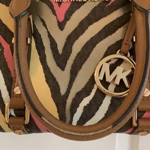 Michael Kors Bedford Legacy Zebra Colorful Travel Medium Duffel Crossbody - Picture 6 of 16